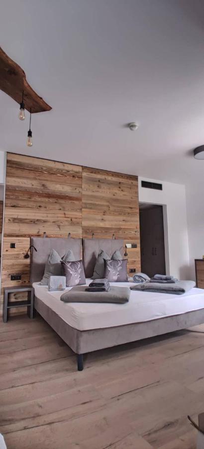 Aron Apartman-Zalakaros Buitenkant foto