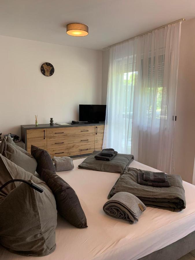 Aron Apartman-Zalakaros Buitenkant foto